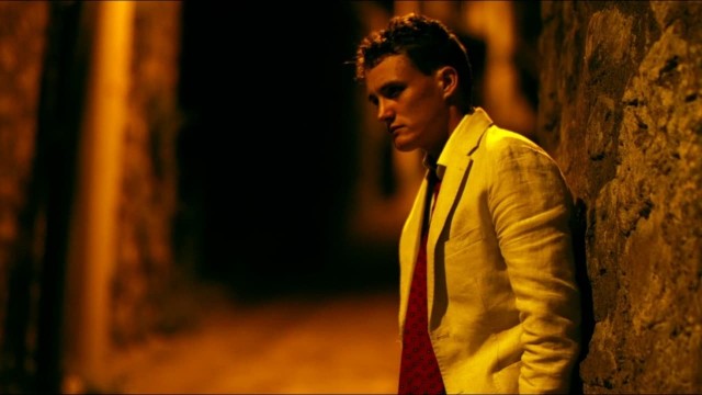 Watch Baggage Red Online