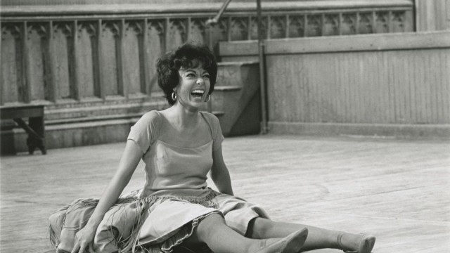 Watch Rita Moreno: Just a Girl Who Decided to Go for It Online
