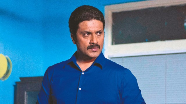 Watch Munduvareda Adhyaya Online