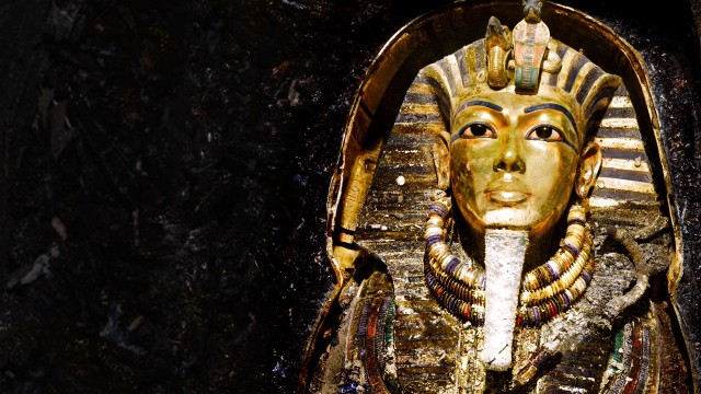 Watch King Tut in Color Online