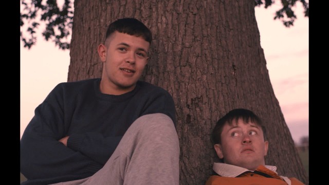 Watch The Bee-Eaters Online