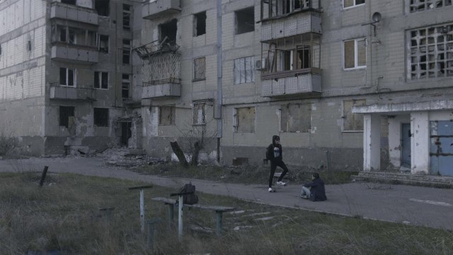 Watch The Earth Is Blue as an Orange Online