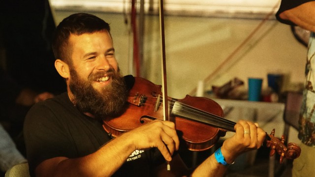 Watch Fiddlin' Online