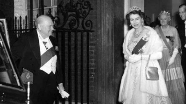 Watch Churchill & The Queen Online