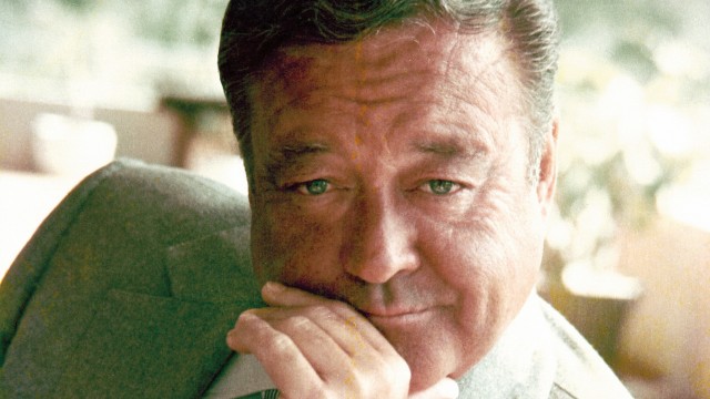 Watch Jackie Gleason: TV Treasures Online