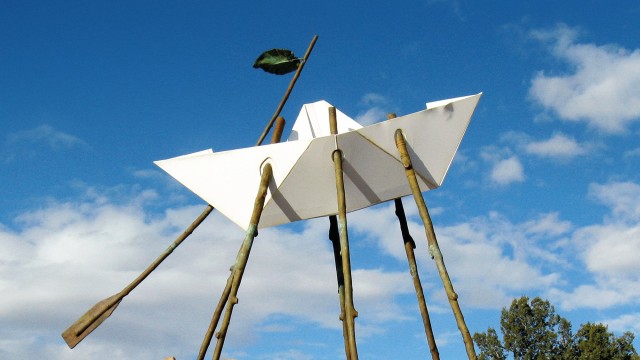 Watch Origami in the Garden Online