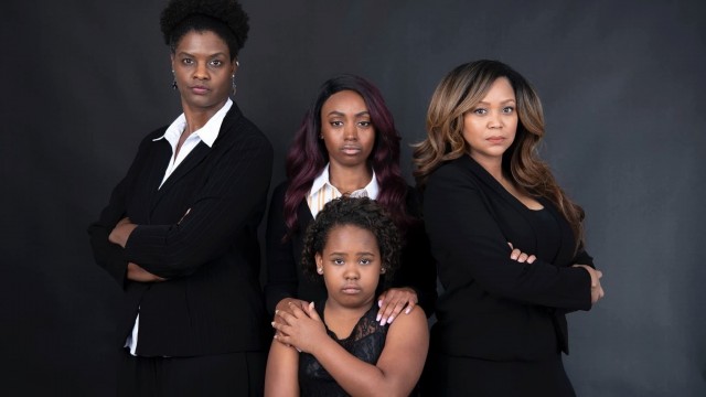 Watch Surviving the Storm Online