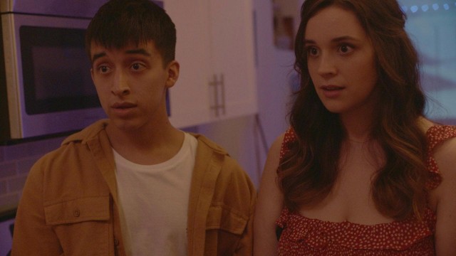Watch august at twenty-two Online