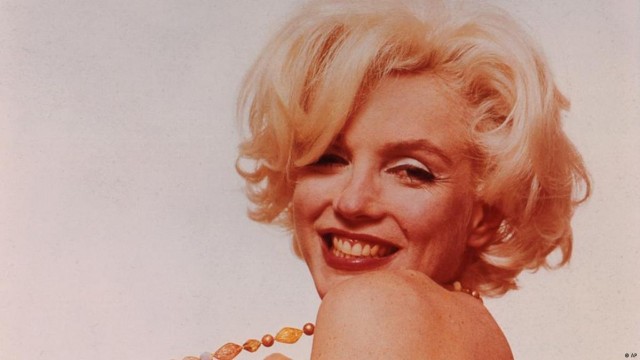 Watch The Myth of Marilyn Monroe Online