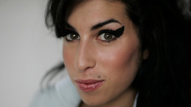 Watch The Last 24 Hours: Amy Winehouse Online