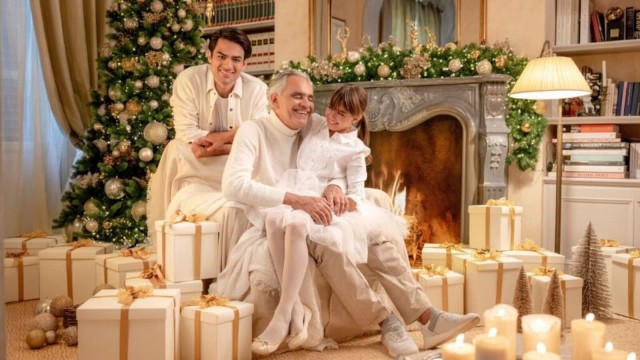 Watch A Bocelli Family Christmas Online