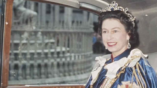 Watch Modernising Monarchy: One Hundred Years of Technology Online