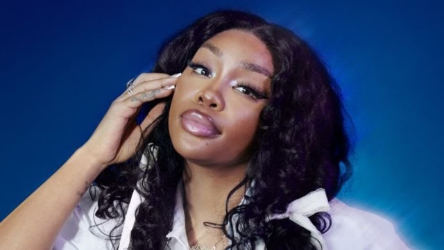 Watch Apple Music Live: SZA Online