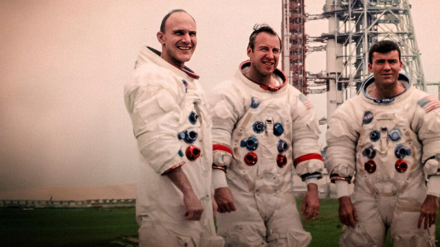 Watch Apollo 13: Survival Online