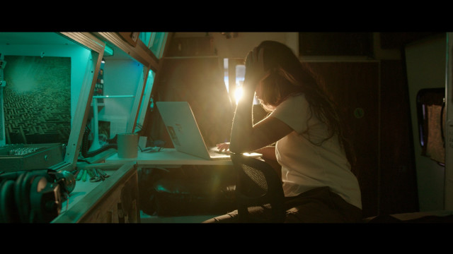 Watch Flashlight Online