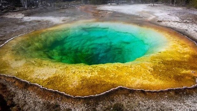 Watch Yellowstone Supervolcano: American Doomsday Online