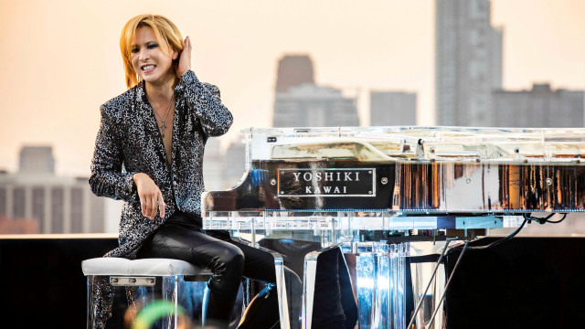 Watch Yoshiki: Under the Sky Online