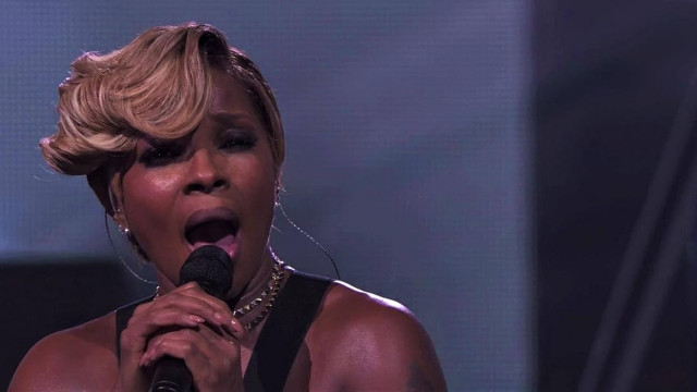 Watch Mary J. Blige: iTunes Festival Online