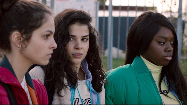 Watch Sisterhood Online