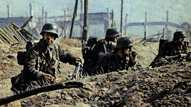 Watch Hitler's Eastern Front: Army Group North Online
