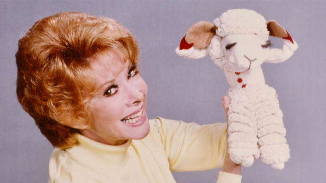 Watch Shari & Lamb Chop Online