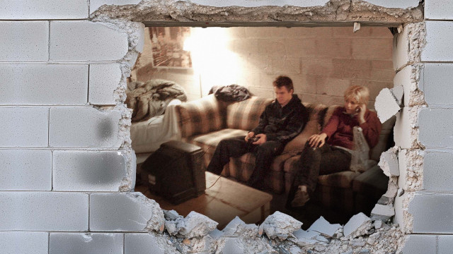Watch Secret Mall Apartment Online