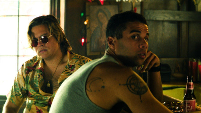 Watch Under Fire Online