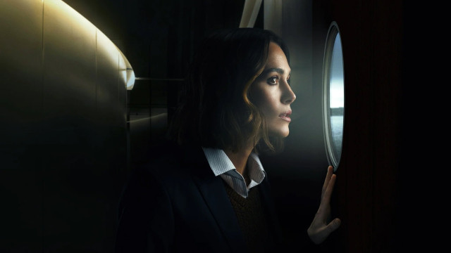 Watch The Woman in Cabin 10 Online