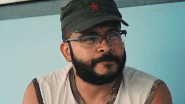 Watch Transfariana Online