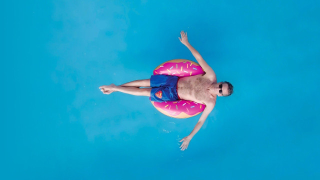 Watch The Baby Daddy Online