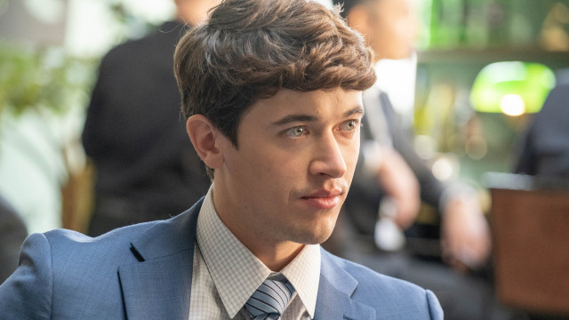 Watch Bull Run Online