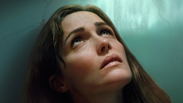 Watch If I Had Legs I'd Kick You Online