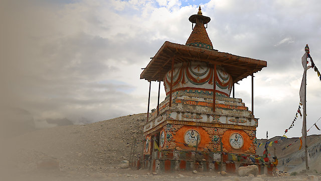 Watch Secrets of the Sky Tombs Online