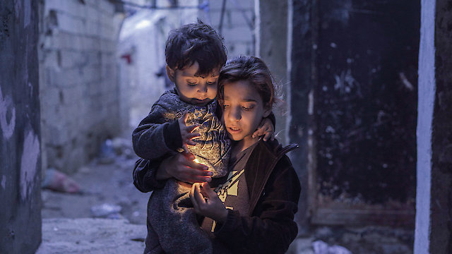 Watch In the Shadow of Beirut Online