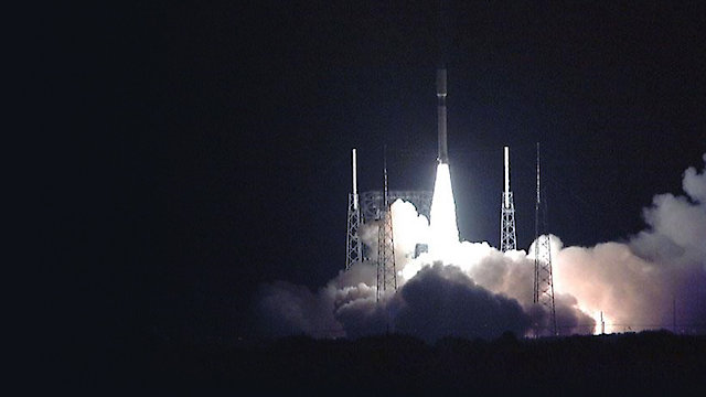 Watch Death Dive to Saturn Online