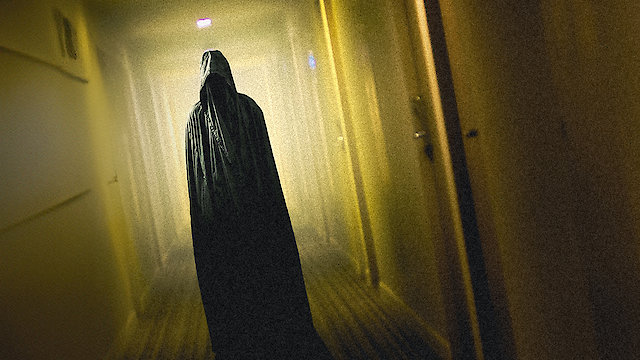 Watch The Frontrooms Online