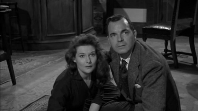 Watch RiffTrax Presents: Devil Girl from Mars Online