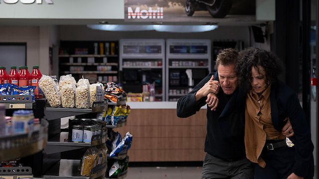 Watch Muzzle 2: City of Wolves Online