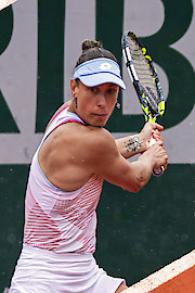 I. Begu / Y. Wickmayer - N. Melichar-Martinez / L. Samsonova