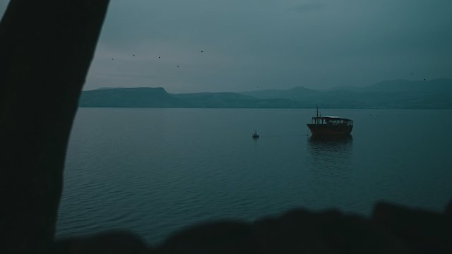 Watch The Loch Ness Monster Hunting the Truth Online