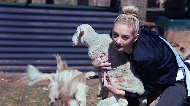 Watch Yols And the Models Discover Australia Online