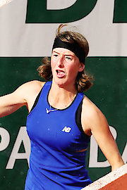 Manon Leonard - Lucrezia Stefanini