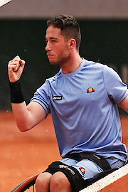 Alexander Cataldo - Alfie Hewett