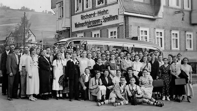 Watch Keeping Christmas Online