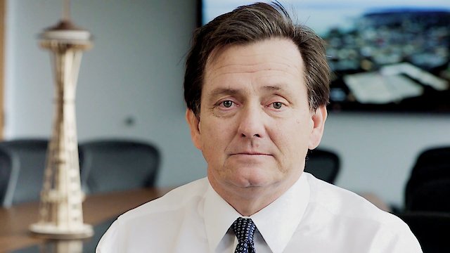 Watch Space Needle Looking Upwards Online