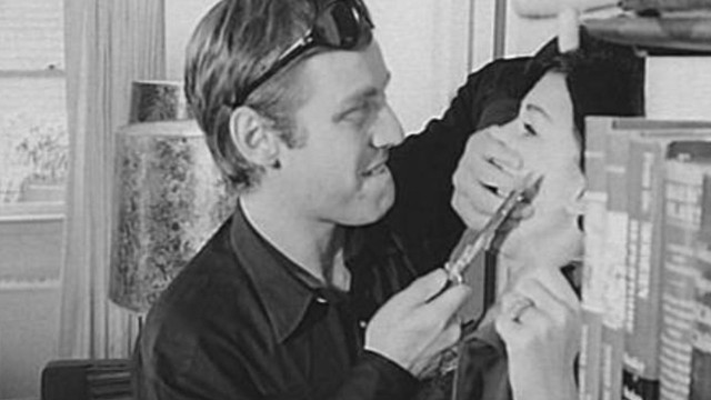 Watch Satan's Bed Online