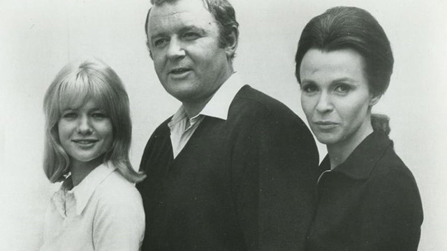 Watch Three Into Two Won't Go Online