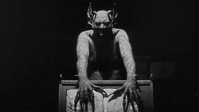 Watch Haxan Online