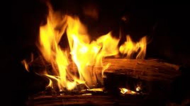 Watch Fireplace for Your Home: Crackling Fireplace Online