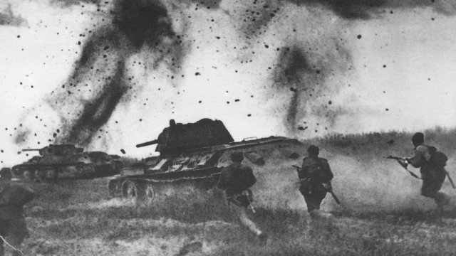 Watch World War II - Episode 15 - Kursk Battle Online